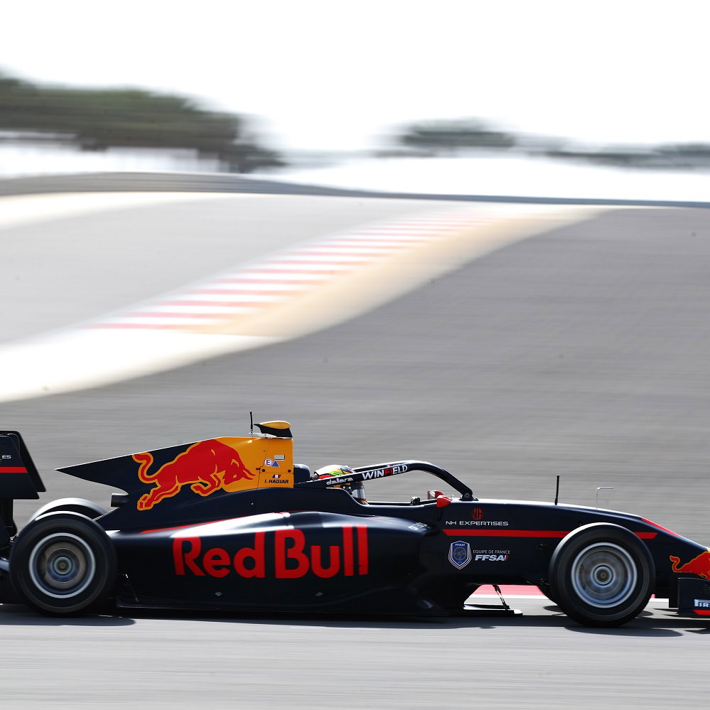 Colapinto takes Van Amersfoort Racing’s maiden F3 pole on debut in Bahrain